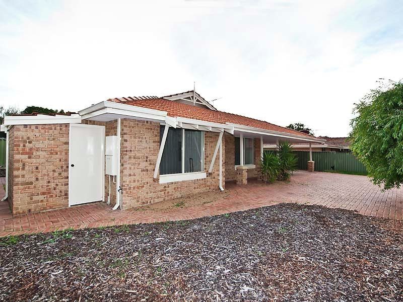 1 & 2/27 Edgecumbe Street, Como WA 6152