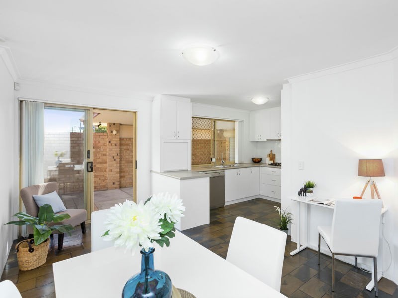 1/49 Berwick Street, Victoria Park WA 6100