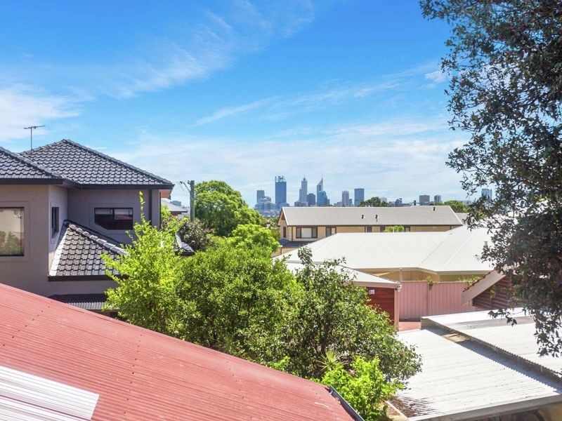 18 Broad Street, Kensington WA 6151