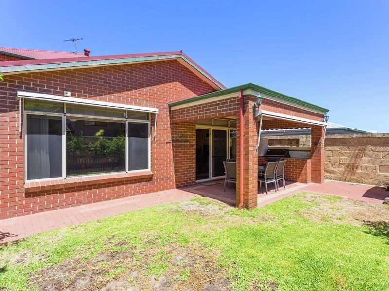 18 Broad Street, Kensington WA 6151