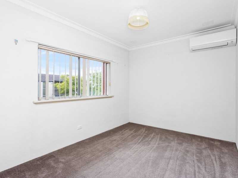 5/27 Melinga Court, Karawara WA 6152