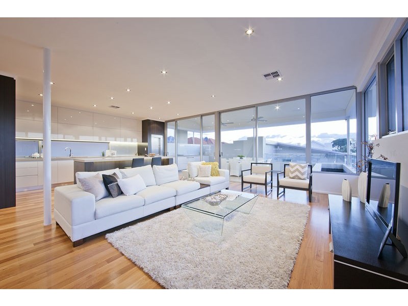 173A Coode Street, Como WA 6152