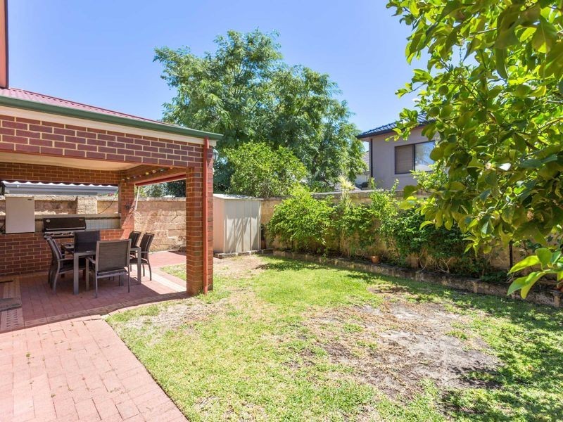 18 Broad Street, Kensington WA 6151