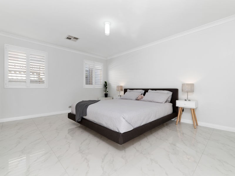 9a Burnett Road, Manning WA 6152