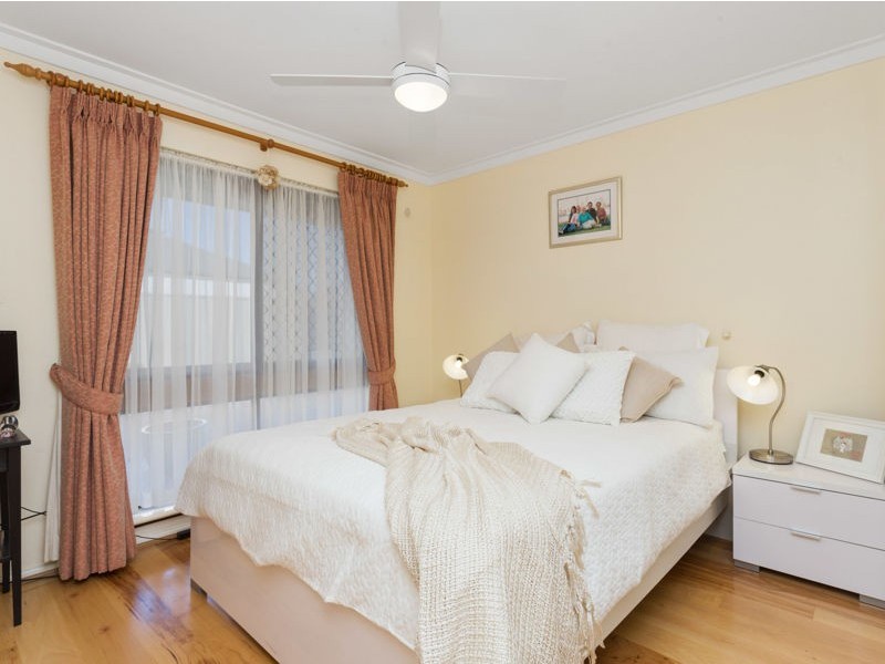 4/300 Preston Point Road, Attadale WA 6156