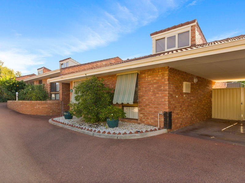 4/300 Preston Point Road, Attadale WA 6156