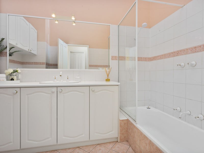 4/300 Preston Point Road, Attadale WA 6156