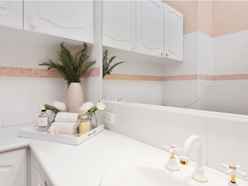 4/300 Preston Point Road, Attadale WA 6156