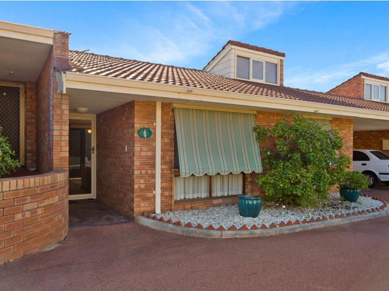 4/300 Preston Point Road, Attadale WA 6156