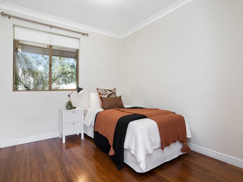 4/41 Point Walter Road, Bicton WA 6157