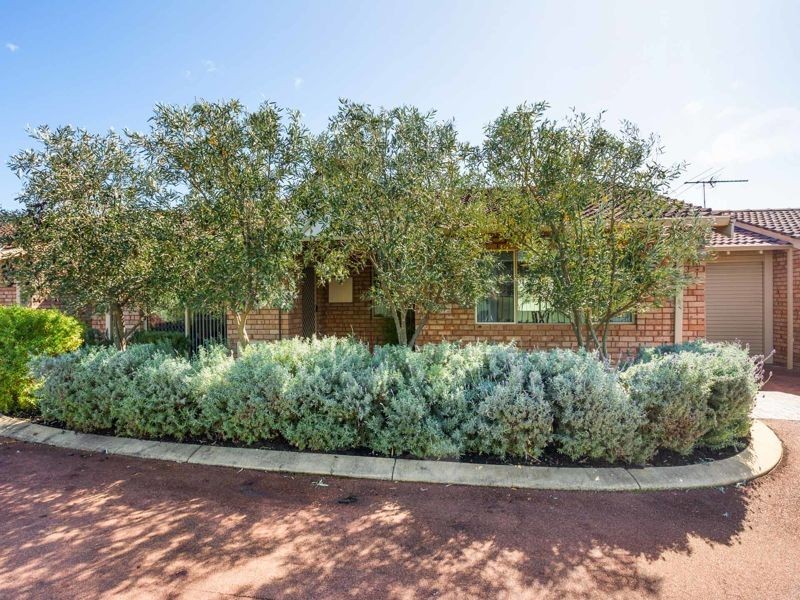 4/41 Point Walter Road, Bicton WA 6157