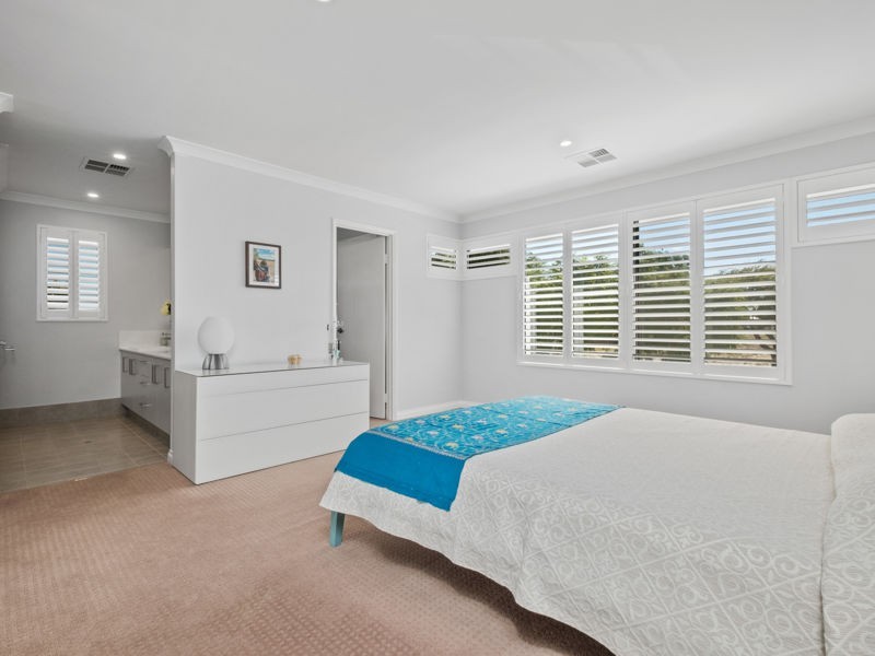 7A Conochie Crescent, Manning WA 6152