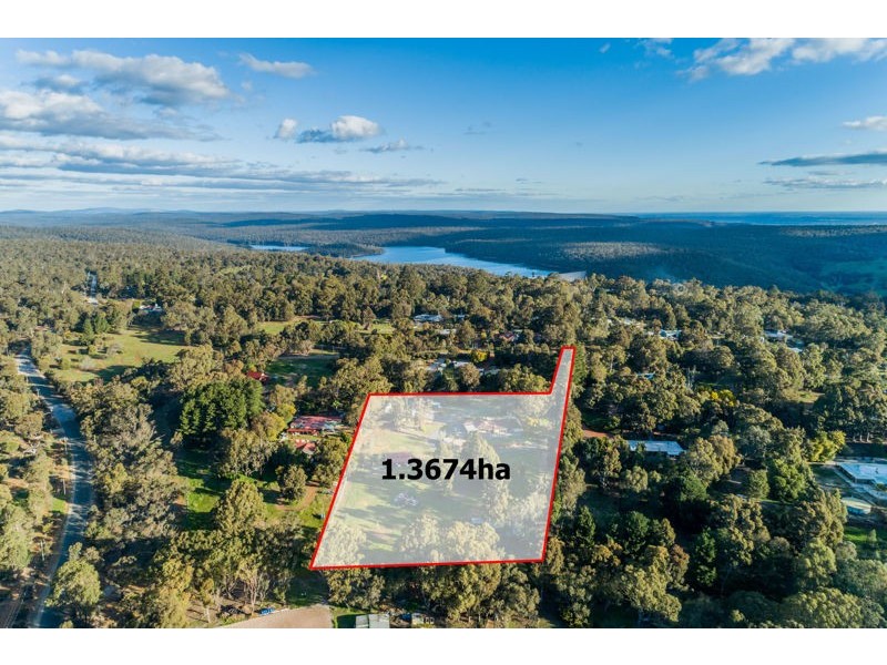 9 Wallangarra Drive, Bedfordale WA 6112