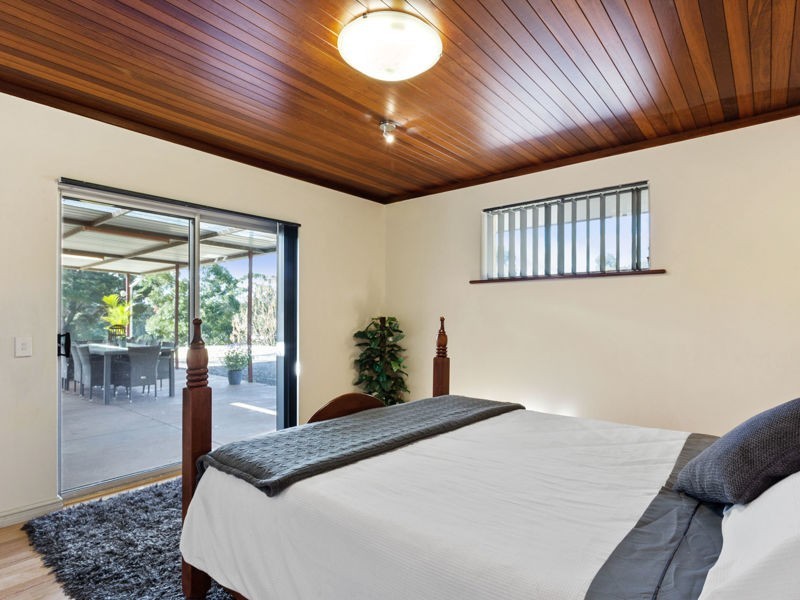 9 Wallangarra Drive, Bedfordale WA 6112