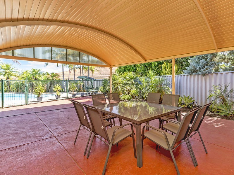 41 Markham Way, Swan View WA 6056