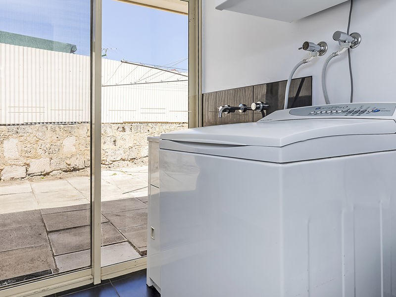 41 Markham Way, Swan View WA 6056