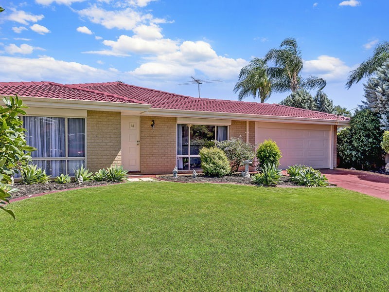 41 Markham Way, Swan View WA 6056