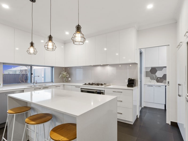 5B Hardy Road, Bassendean WA 6054