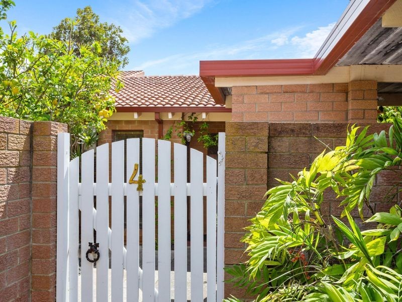 4/331 Preston Point Road, Attadale WA 6156