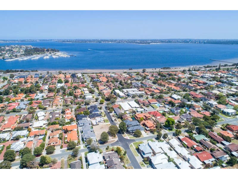 47 Lockhart Street, Como WA 6152