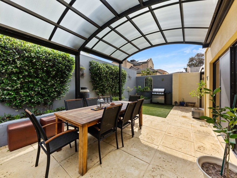 2/59 Gardner Street, Como WA 6152