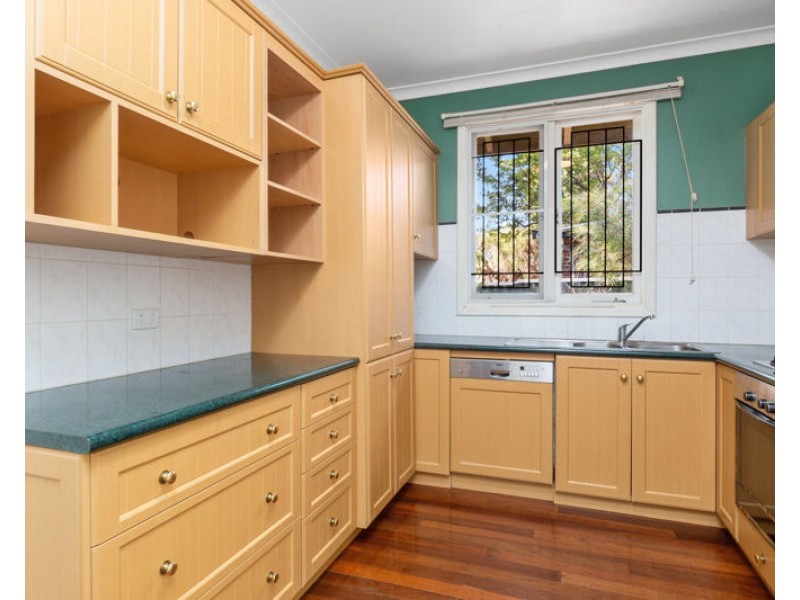 35 Welwyn Avenue, Manning WA 6152
