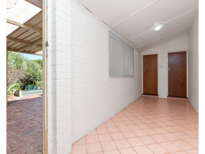 35 Welwyn Avenue, Manning WA 6152