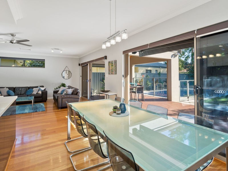 8A Downey Drive, Manning WA 6152