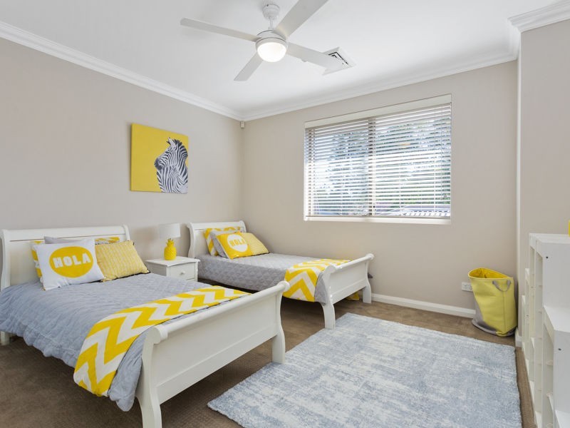 8A Downey Drive, Manning WA 6152