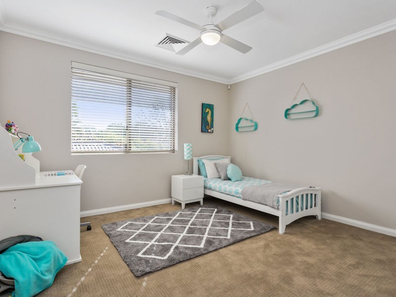 8A Downey Drive, Manning WA 6152