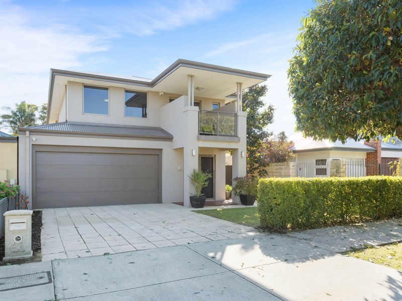 8A Downey Drive, Manning WA 6152