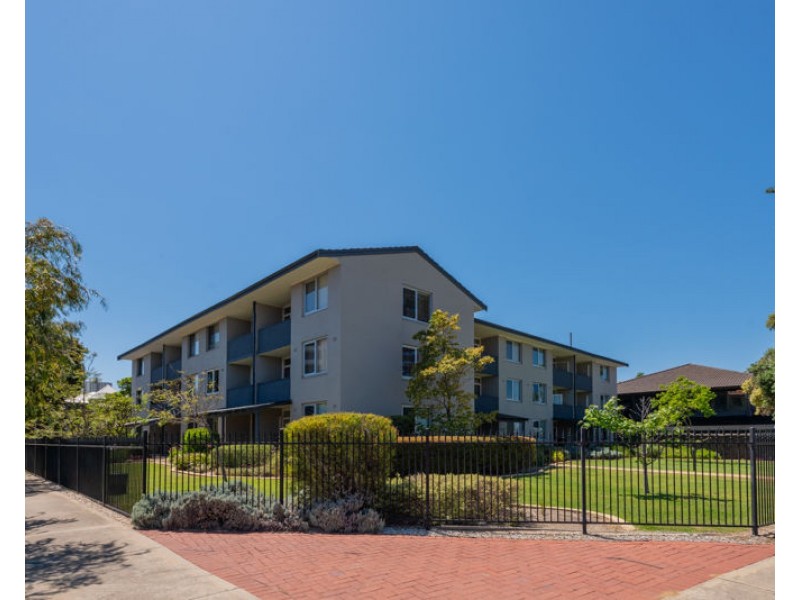 3/54 Melville Parade, South Perth WA 6151