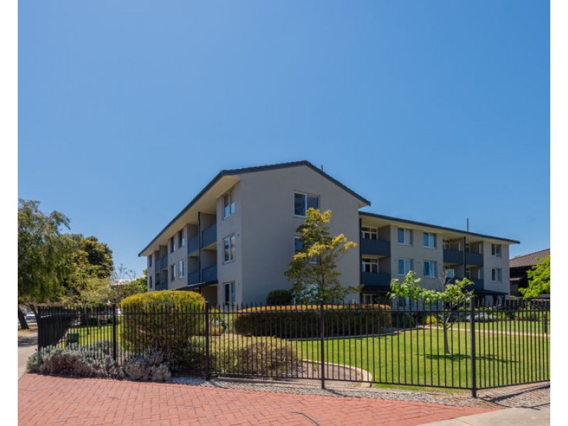 3/54 Melville Parade, South Perth WA 6151