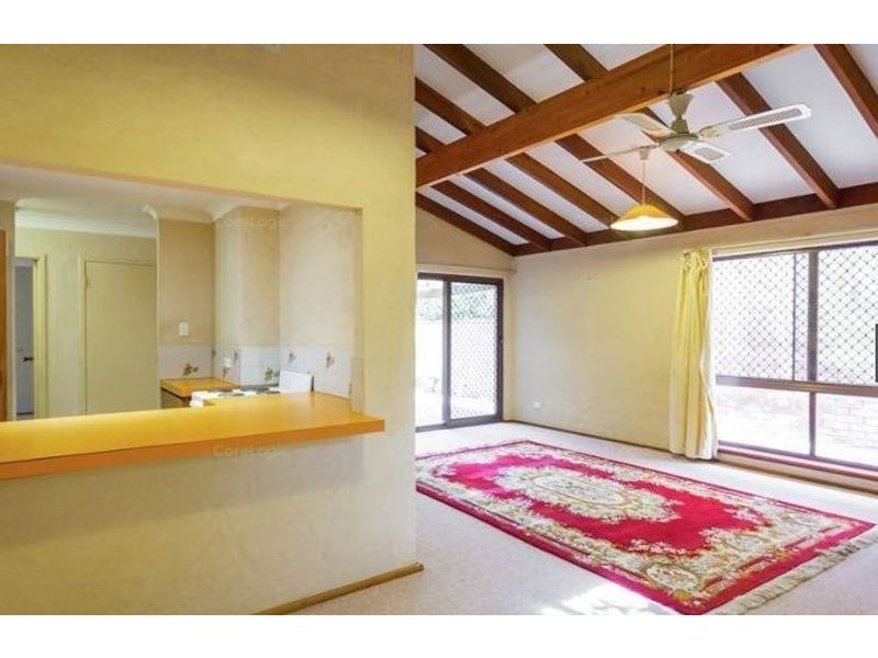 2/57 Thelma Street, Como WA 6152