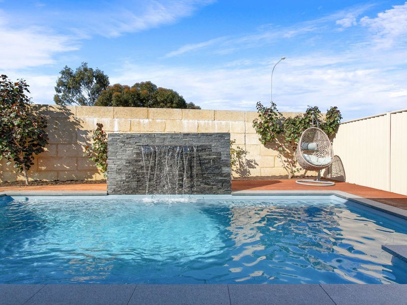 4 Anthus Corner, Waterford WA 6152