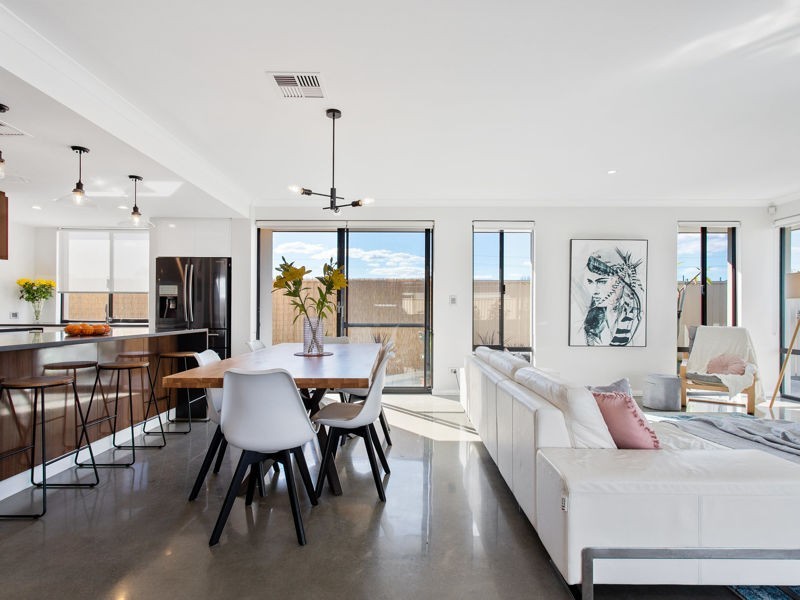 4 Anthus Corner, Waterford WA 6152