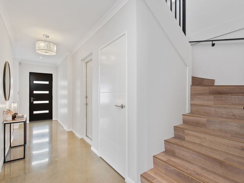 4 Anthus Corner, Waterford WA 6152