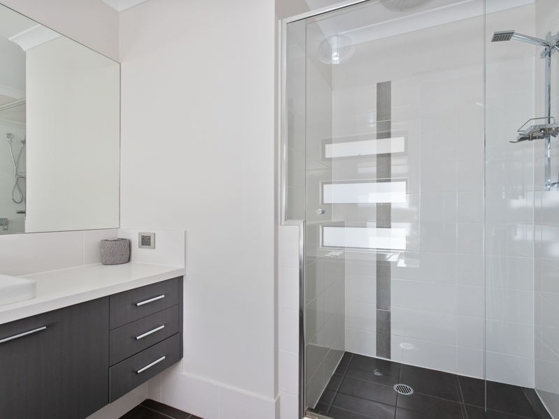 4 Anthus Corner, Waterford WA 6152