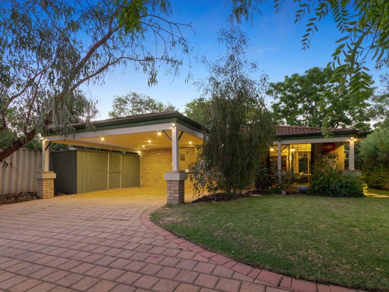 48A Parsons Ave, Manning WA 6152