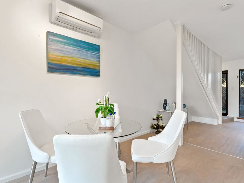 1/286 Mill Point Road, South Perth WA 6151