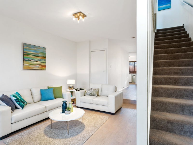 1/286 Mill Point Road, South Perth WA 6151