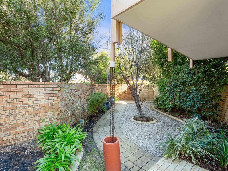 1/286 Mill Point Road, South Perth WA 6151