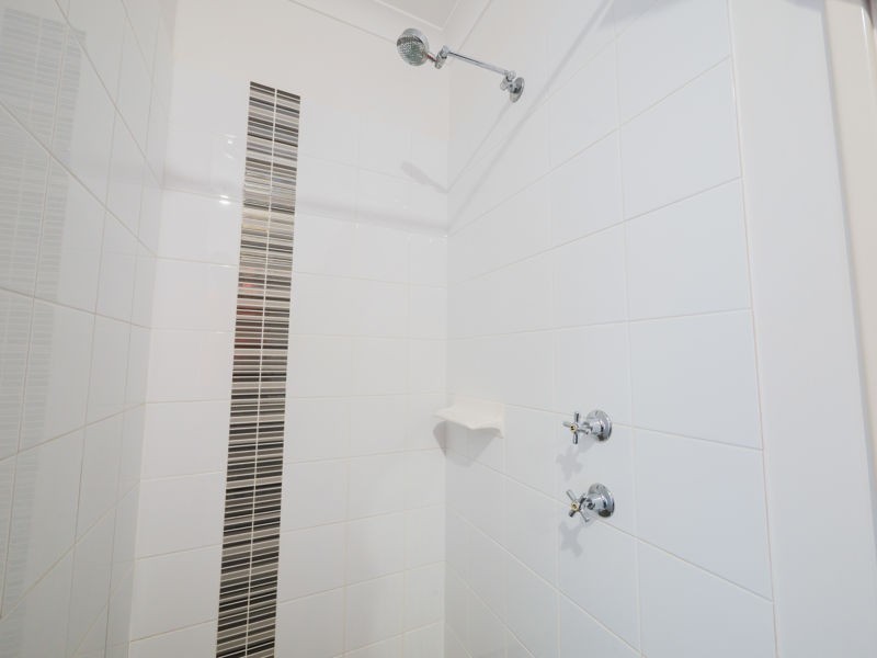 9 Crimson Way, Harrisdale WA 6112