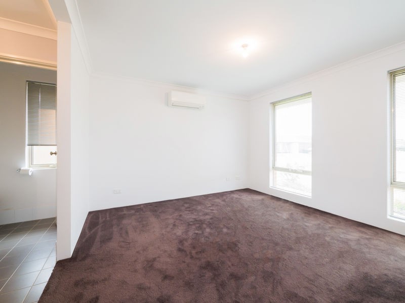 9 Crimson Way, Harrisdale WA 6112