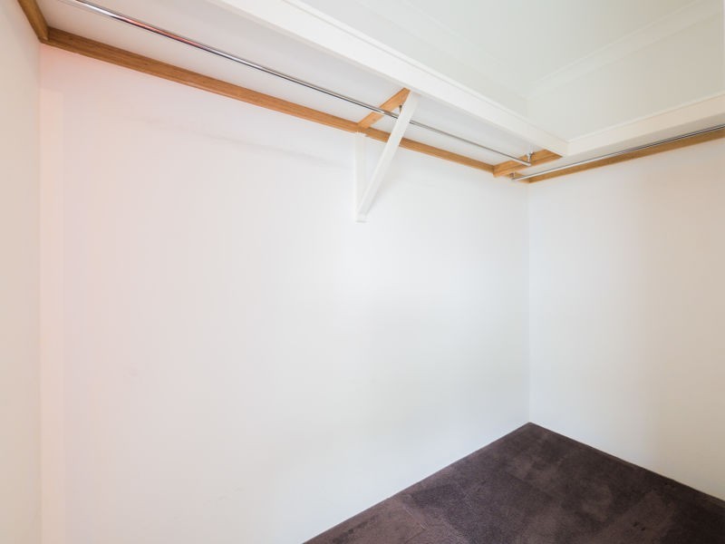 9 Crimson Way, Harrisdale WA 6112