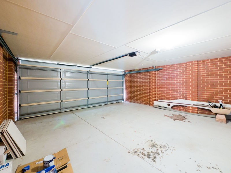 9 Crimson Way, Harrisdale WA 6112