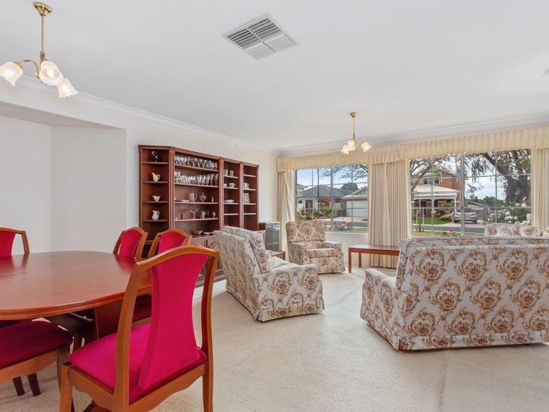 1/41 Crawshaw Crescent, Manning WA 6152