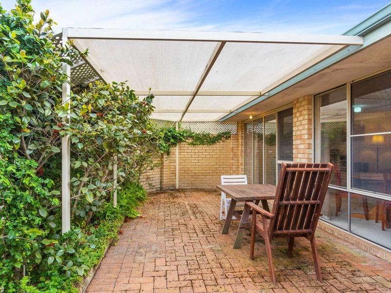 1/41 Crawshaw Crescent, Manning WA 6152