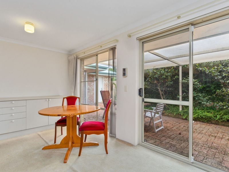 1/41 Crawshaw Crescent, Manning WA 6152
