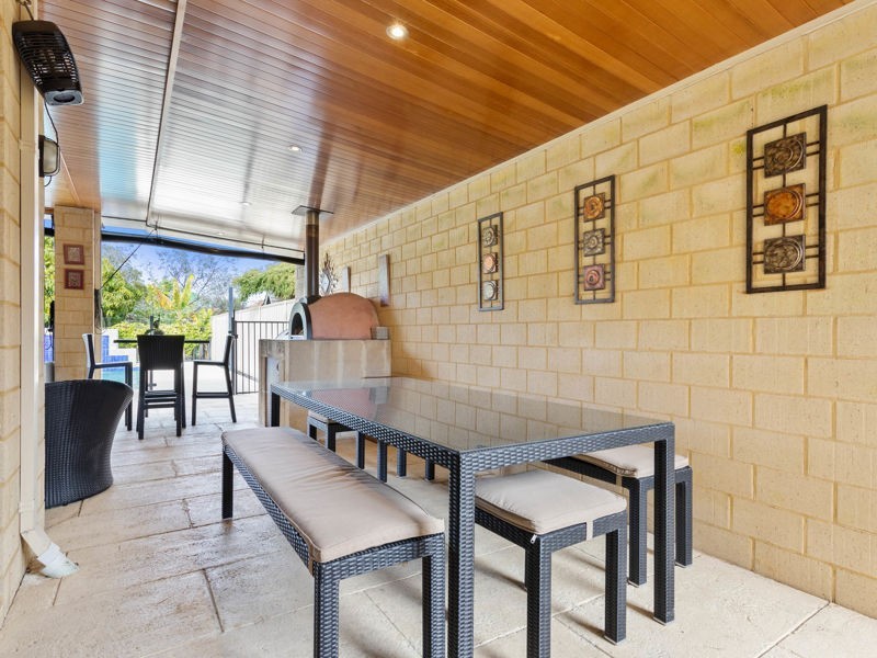 15 Griffin Crescent, Manning WA 6152